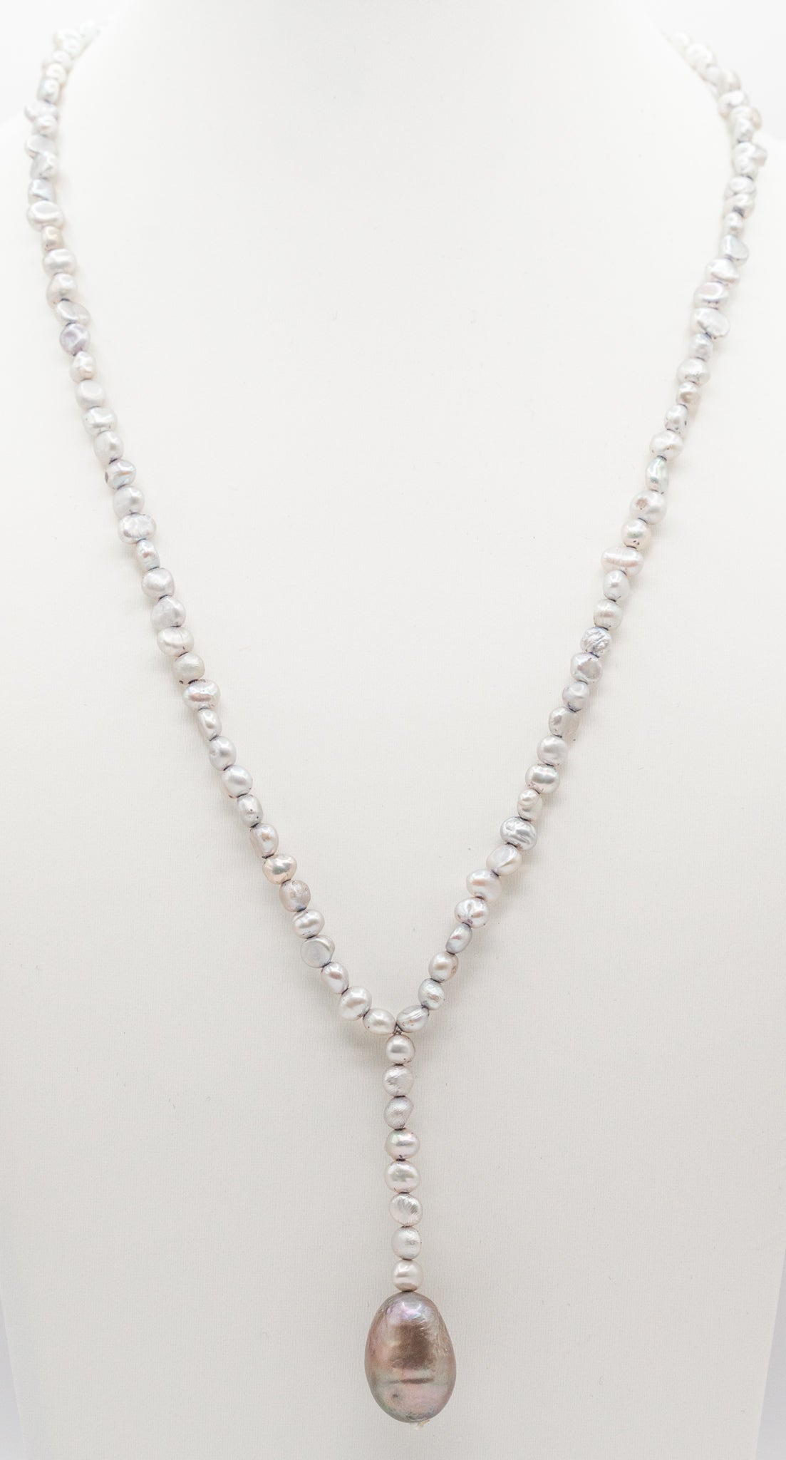 Gray Pearl Y Necklace