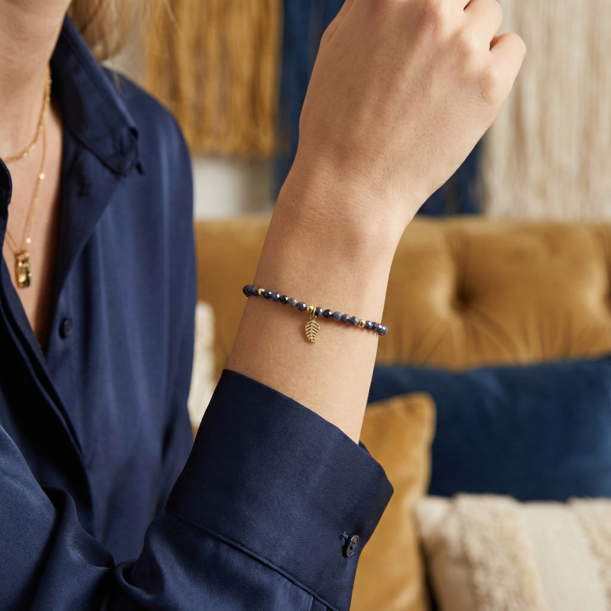 Sapphire with Gold model