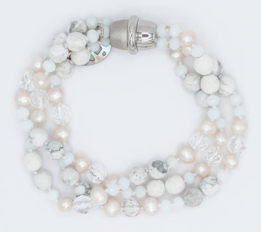 Howlite Pearl and Clear Crystal Bracelet